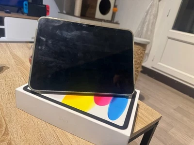 iPad 2022 (10.9" - 10ème Génération - WiFi - 64 Go) Argent - Photo 1/4