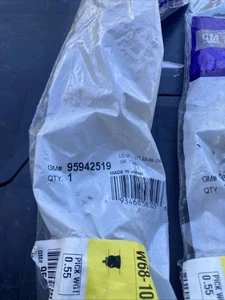 2013-2021 Bui Enc/Chev Trax LH/RH Frt Stabilizer Sft Link NEW 95942519/20 Gen GM - Picture 1 of 4