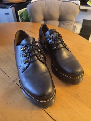 Dr. Martens Leona Lo Vintage Smooth Leather Heeled Shoes Size US 10 Women Black - Image 1 of 4