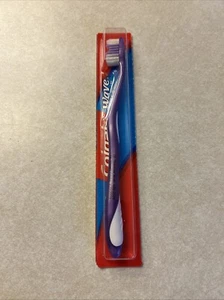 Colgate Wave Toothbrush Soft Compact Head Comfort Fit Curved Bristles Colors NOS - Picture 1 of 5