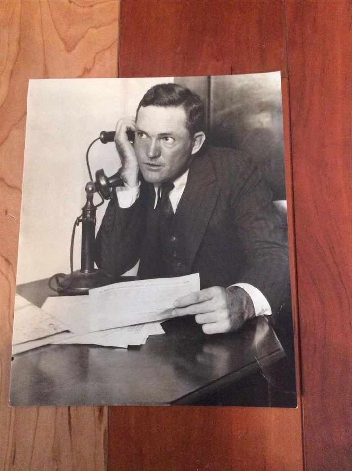 1930 Rogers Hornsby Type 1 Photo become Chicago Cubs manager ST Louis Cardinals - Image 1 of 1