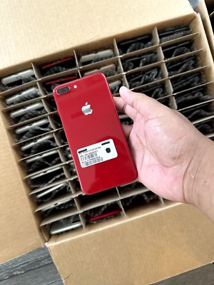 Apple iPhone 8 Plus - 64 GB - Gold (Unlocked) - Image 1 of 4