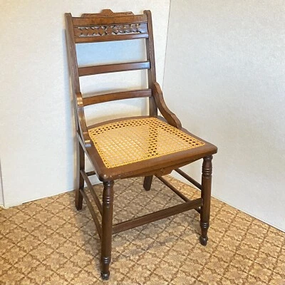 Silla Antigua Bastón Asiento Tallado Respaldo Reposacadera Comedor Lateral Salón Victoriano Foto 1 de 4