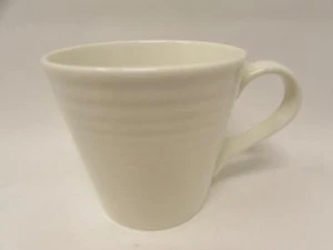 Maze White by Royal Doulton Mug Porcelain Gordon Ramsay Embossed Bands All White - Picture 1 of 2