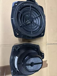 AUDI A4 B6 B7 CONVERTIBLE x2 REAR GENUINE BOSE SPEAKERS 8H0035411B - Picture 1 of 3