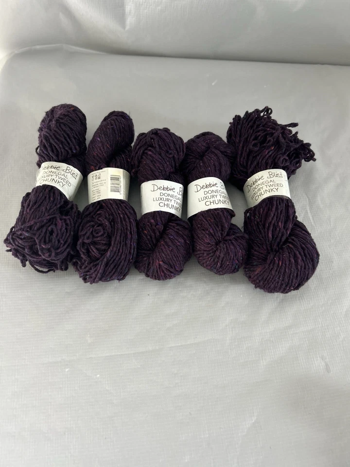 5 Debbie Bliss - Donegal Tweed de lujo grueso púrpura profundo 85 % lana, 15 % angora Foto 1 de 4