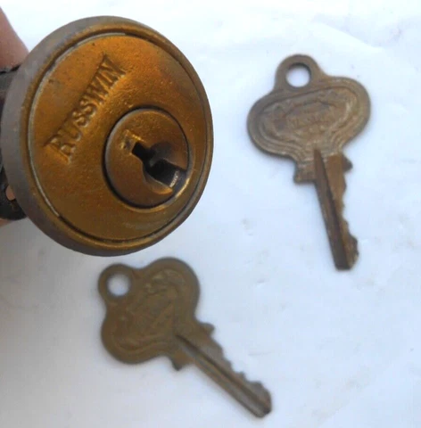 Vintage RUSSWIN   Mortise rim Cylinder Lock  with 2 OEM Keys Cover