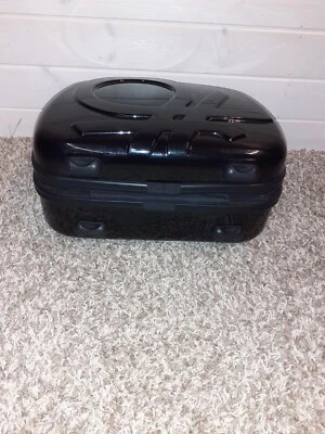 "United colors of Benetton" black laque travel bag woman - Image 1 of 4