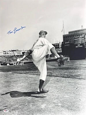 Tommy Lasorda Signed 16x20 Photo Dodgers PSA 6A52428 - Image 1 of 2