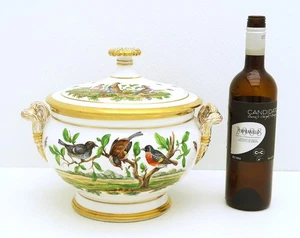 Large KPM Tureen Bowl Hand Painted Brid Motid & Gold Detailing - Picture 1 of 15