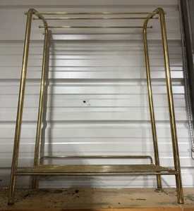 Vintage. Freistehender Quilt Handtuchhalter Deckenständer 12" T x 24" B x 33" H Goldton - Bild 1 von 2