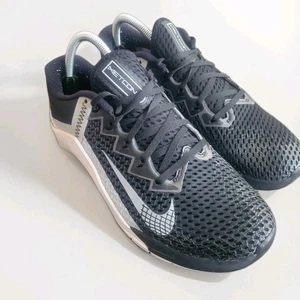 Nike Metcon 6 Para Hombres Talla 9 Negro Gris Blanco Correr Entrenamiento Zapatos Tenis - Imagen 1 de 8