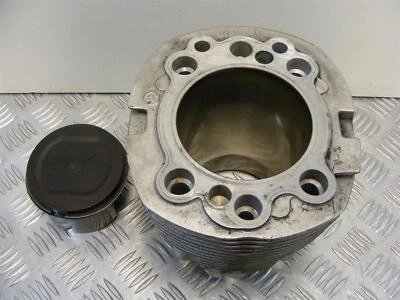 Yamaha XV 1600 Wild Star Piston & Barrel Rear 1999 to 2003 XV1600 A864 - Image 1 of 4