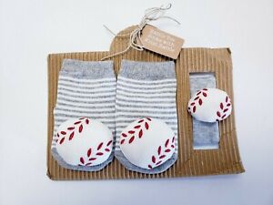 Mud Pie Rattle Toe Socks 0-12 Months Wrist Rattle Baseball Gray Baby Boy NEW y