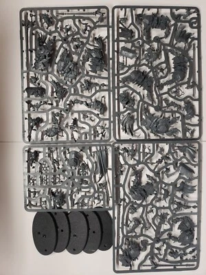 Chaos Knights, Slaves to Darkness, AOS, GW - Image 1 of 4