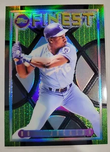 2022 Topps Finest Flashbacks 207 Bo Jackson SSP Black Refractor #/25 Royals - Picture 1 of 3