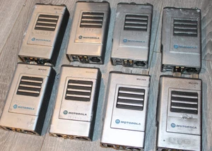 LOT OF 8 MOTOROLA  MX 340  Portable 2 Way Radio (Parts Or Repair) - Foto 1 di 13