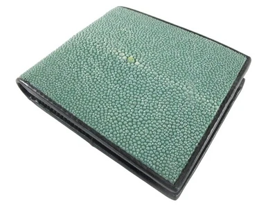 Carteira Bifold Pelgio Couro Genuíno Stingray Shagreen Pele (Natural, Preta) - Imagem 1 de 4