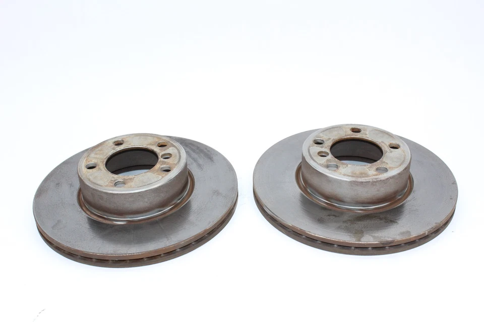 Juego de rotores de freno delanteros izquierdo y derecho BMW F30 320i 328i 428i 2012-2018 Foto 1 de 4