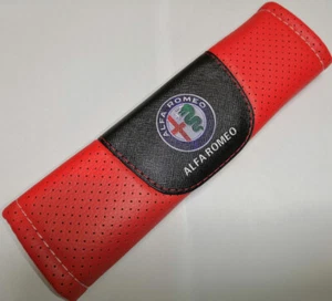 2X Rot Farbe Auto Sicherheitsgurt Schulterkissen Abdeckung Pad Für Alfa Romeo - Picture 1 of 5
