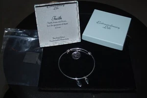 EXTRAORDINARY LIFE 925 Sterling Silver Bangle Bracelet Love FAITH New in Box - Picture 1 of 2