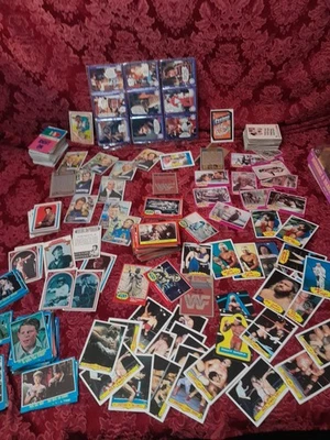 Mixed Card Lot Star Wars Wwf Hogan Rc And More!! 70s Vintage Over 300 Cards  - Image 1 of 4