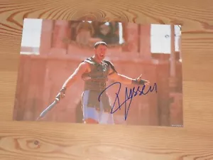 Autógrafo original Russell Crowe ¡FOTO GRANDE! Gladiador - Imagen 1 de 1