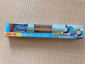 Takara Tomy Plarail TS-01 Thomas The Tank Engine Thomas Train From Japan F/S - Picture 1 of 4