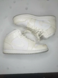 Nike Air Jordan Phat 1. White-White Carbon Fiber-Wolf Grey Sz 5.5Y 364771-102 - Picture 1 of 11