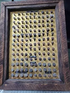 ANTQ Rail Road Nails in HAND MADE Display 140 nails with Sizes Notes Directions+ - Picture 1 of 14