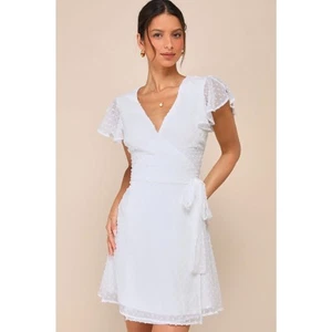 Lulus Much to Celebrate Wickel-Minikleid weiß Schweizer Punkte Flatterärmel XL - Bild 1 von 9