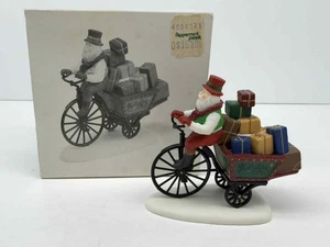 Dept 56 Heritage Village Collection #56371 Holiday Deliveries Schnee Zubehör - Bild 1 von 9