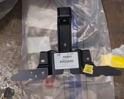 Soporte de pestillo de capó de acero para Mazda CX-5 2013-2016 | CAPA | MA1233102, MA1233102C Foto 1 de 4