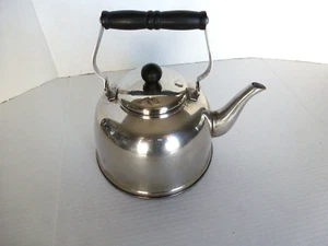 Vintage Faberware Stainless Steel Tea Kettle 7040 Built-In Strainer 08811 2.5 Qt - Picture 1 of 8