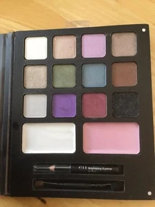 LIDSCHATTENPALETTE von E.L.F Sparkle Eye Edition (siehe Foto) - Bild 1 von 4