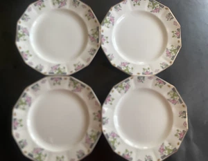 Johnson Bros Ironstone Luncheon Plates Art Decor Pink Flower Greek Key Set Of 4 - Picture 1 of 5