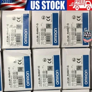 1 Pack Brand-new E3JM-R4M4T-G Omron Brand-new Photoelectric Switch E3JMR4M4TG / - Picture 1 of 1