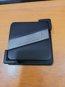 Juego de 4 posavasos de whisky escocés Johnnie Walker de cuero sintético negro con soporte - Imagen 1 de 3