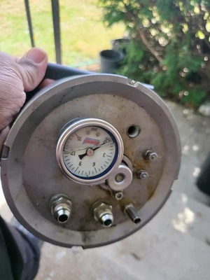 Centro de comando de combustible FiTech Go EFI acabado gris platino Foto 1 de 4