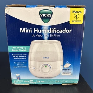 Vicks Mini Filter Free Cool Mist Humidifier - BRAND NEW - Picture 1 of 5