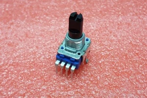 KORG Electribe SX ESX-1, MX EMX-1 Rotary Potentiometer; With Center Stop - Picture 1 of 2