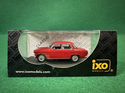 ALFA ROMEO GIULIETTA BERLINA 1956 IXO   VINTAGE DIE CAST MODELLINO MACCHINA 1:43 - Immagine 1 di 4