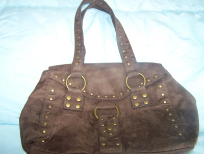 Bolso de Mano Banana Republic Marrón Oscuro Gamuza Latón Tachonado Acento Dos Asas Hobo Foto 1 de 3