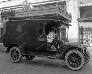 Dodge Delivery Truck Hudson Bay Co 1920 Vintage 8x10 Reprint Of Old Photo 1 - Picture 1 of 1