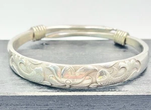 Vintage Bracelet Bangle Silver Tone Koi Lotus Adjustable Size 8 - Picture 1 of 9