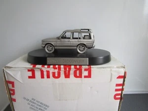 Official Pewter Land Rover Discovery Model Car On Plinth NO YCH04-M MIB - Picture 1 of 10