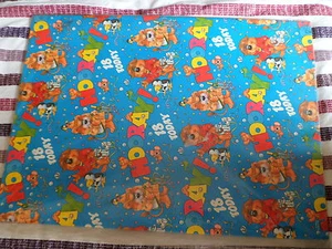 18th Birthday wrapping paper 24 sheets. Hooray 18 today - Picture 1 of 1