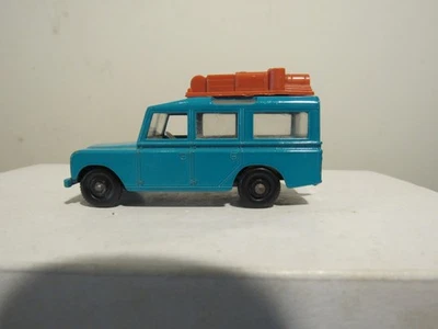 Matchbox Lesney No. 12 Land Rover Safari - Image 1 of 4