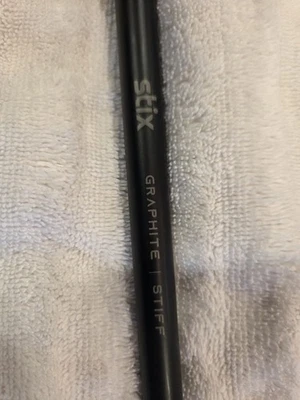 STIX GRAPHITE STIFF SHAFT - PW IRON. NEW GRIP. - Image 1 of 4