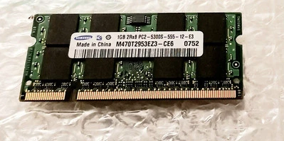 Samsung M470T2953EZ3-CE6 1GB PC2-5300 667mhz CL5 DDR2 200pin Laptop Sodimm - Image 1 of 2